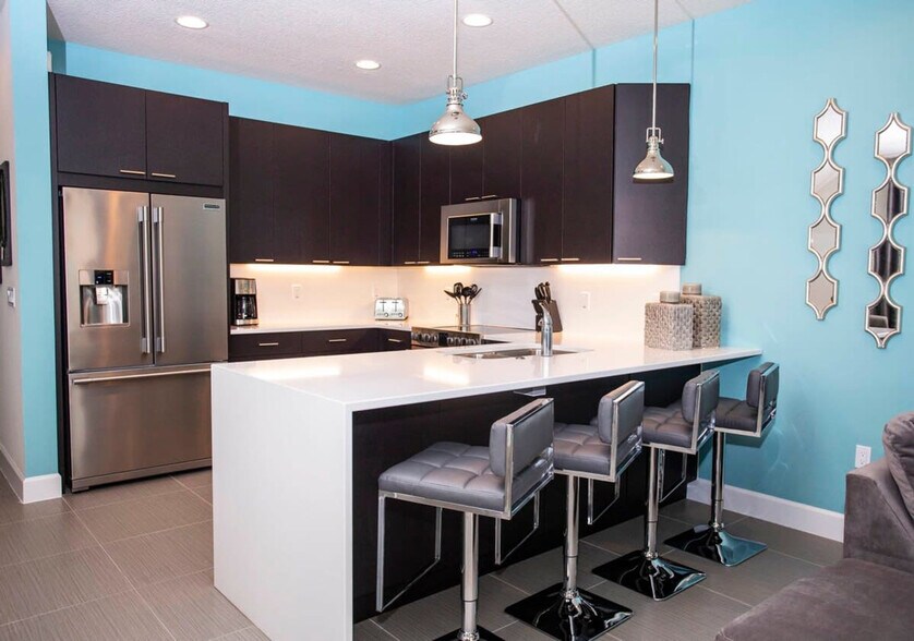 Building Photo - 1440 Retreat Cir
