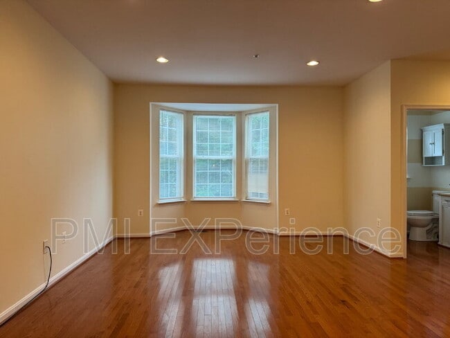 Building Photo - 9974 Morristown Pl