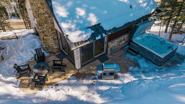 Building Photo - 116 Winterleaf Dr