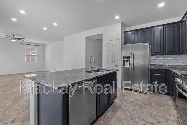 Building Photo - 3263 S Miller Dr