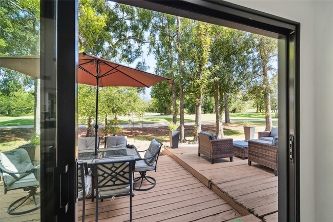 Building Photo - 64 N Timber Top Dr