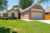 Building Photo - 5130 Southpoint Dr