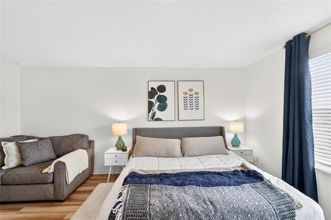 Building Photo - 10718 Ironwood Tree Wy