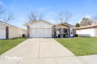 Building Photo - 2727 Dividend Park Dr
