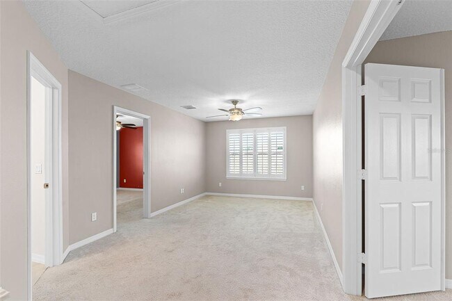 Building Photo - 1452 Cabot Dr