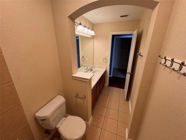 Building Photo - 3011 Clear Springs Dr