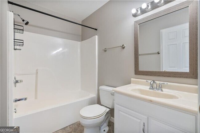 Building Photo - 14 Bryan Springs Rd SW