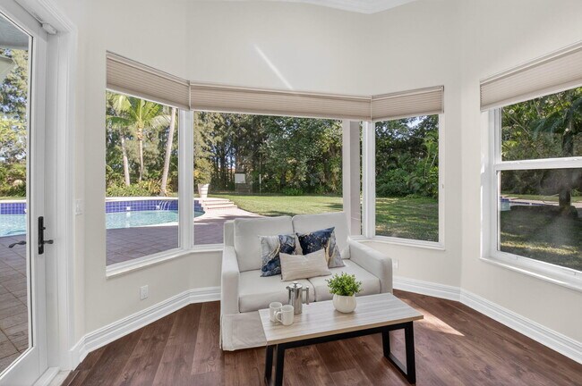 Building Photo - 16164 Bridlewood Cir