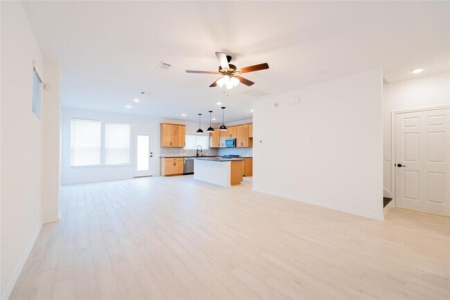 Building Photo - 10411 Harmon Smith Dr.