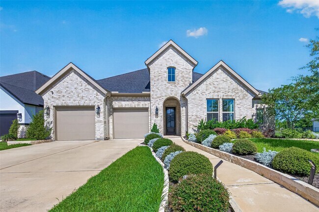 Building Photo - 1635 Delta Oaks Dr