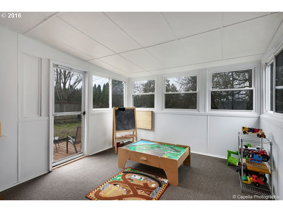 Building Photo - 10847 SW 59th Ave