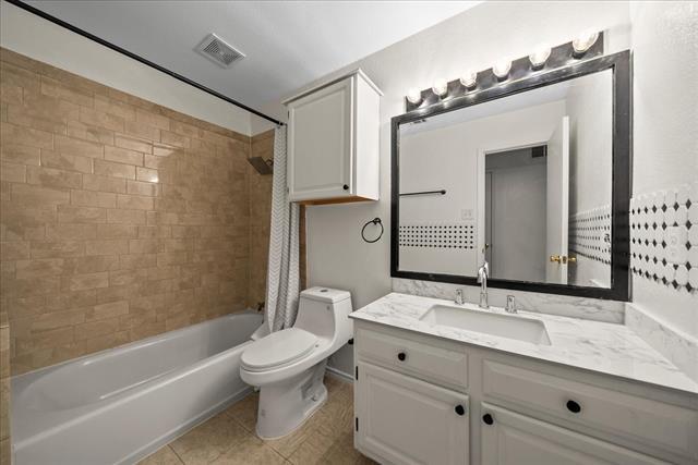 Building Photo - 566 Valley View Dr