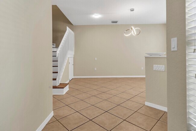 Building Photo - 228 Lake Monterey Cir