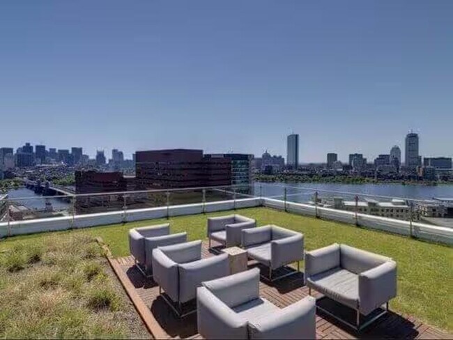 Building Photo - 356 Third Street-GO ID1039841P