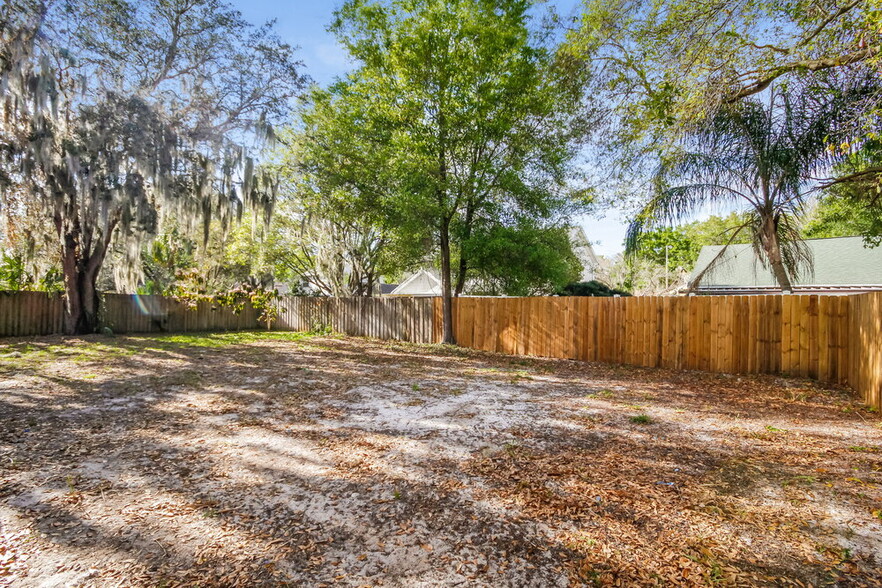 Building Photo - 602 Cedar Grove Dr