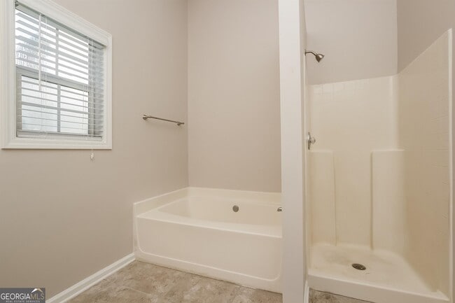Building Photo - 7075 Mahonia Pl