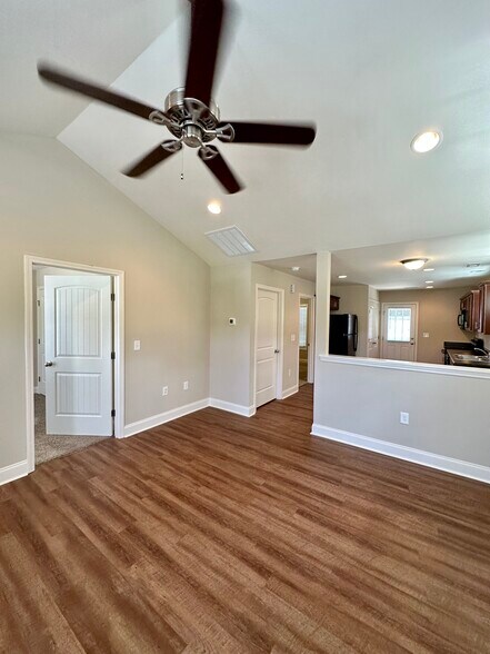 Easy access to bedrooms and bath - 891 Old Vinton Mill Rd NE Unit B