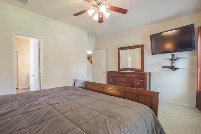 Building Photo - 166 Tortoise Creek Way