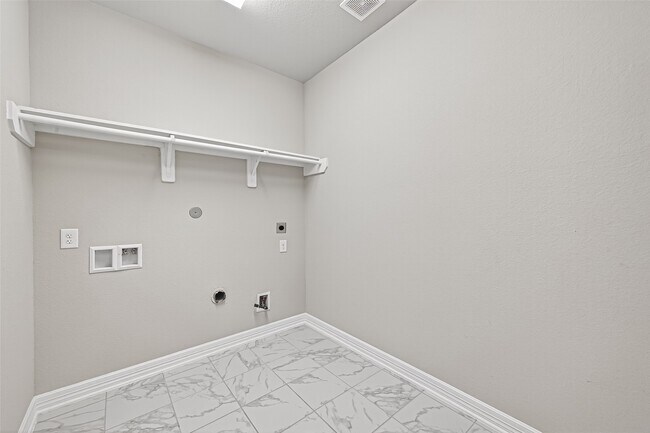 Building Photo - 138 Solana Point Dr