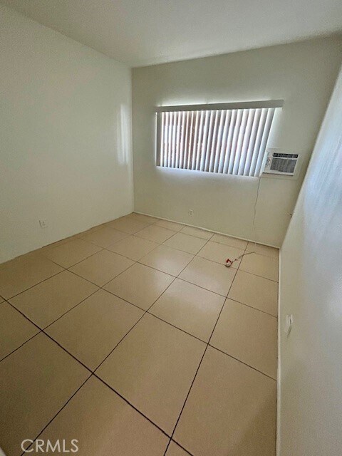 Building Photo - 37111 Cathedral Canyon Dr