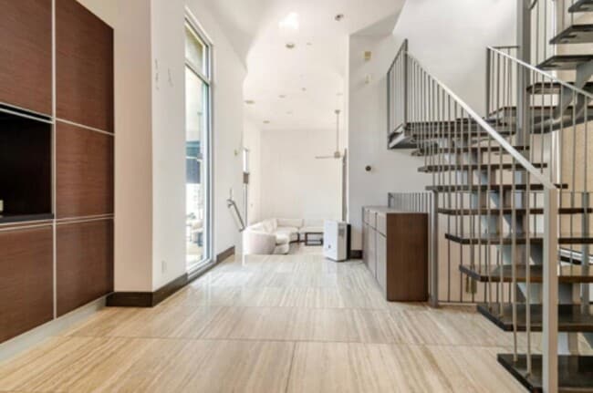 Building Photo - 4118 Floyd St