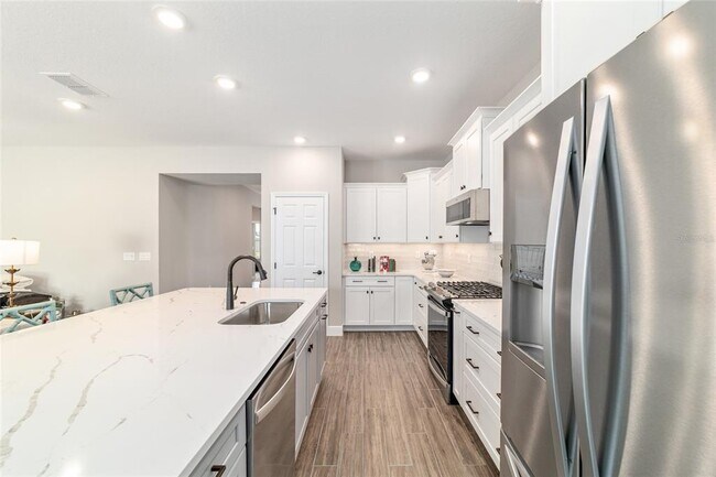 Building Photo - 7762 SW 59th St