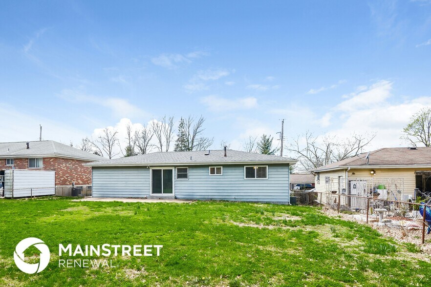 Building Photo - 2154 Christy Dr