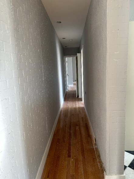 Building Photo - 2035 McKean St