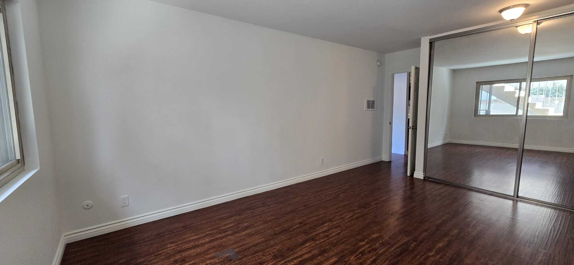 Building Photo - 4311 Coldwater Canyon Ave