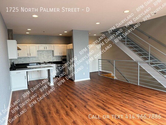 Building Photo - Stunning Brewer's Hill Townhome, 5 floors,...