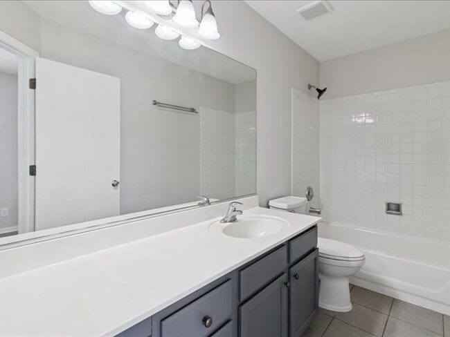 Building Photo - 14228 S Napa Cir