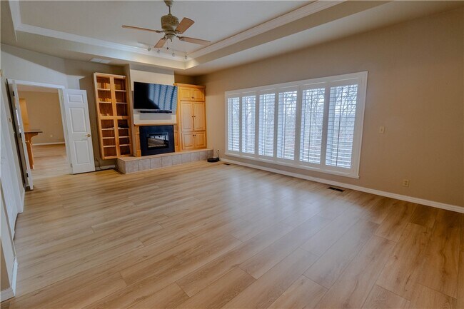 Building Photo - 20781 Low Gap Rd