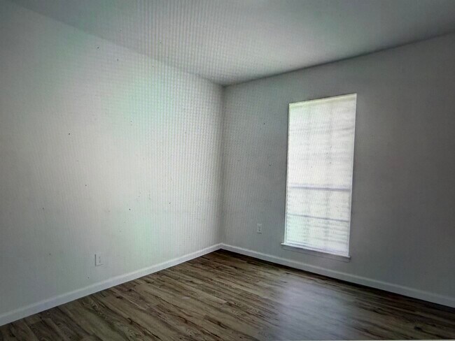 Building Photo - 4838 Shayne Ln
