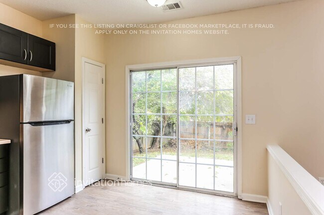 Building Photo - 1615 Heyford Cir NW