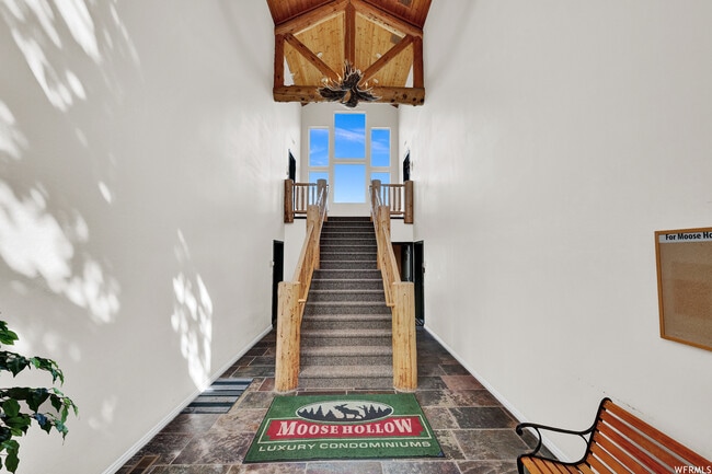 Building Photo - 3555 N Fox Run Dr