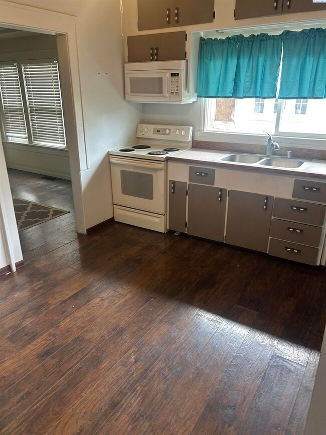 Building Photo - Rent to Own