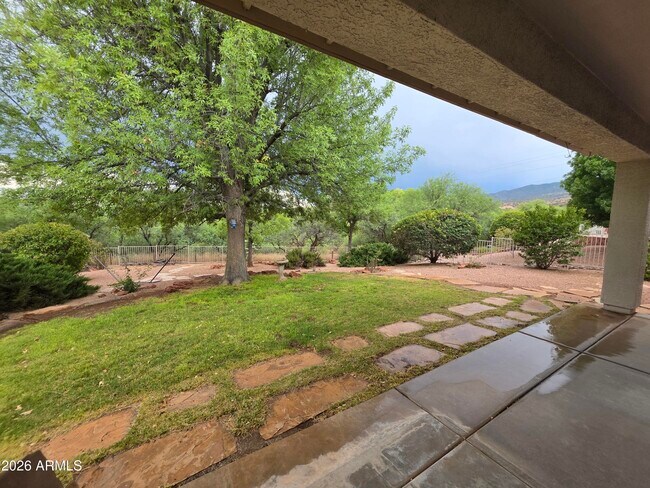 Building Photo - 1825 W Desert Willow Dr
