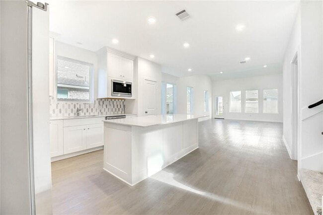 Building Photo - 2419 Indian Jade Ln