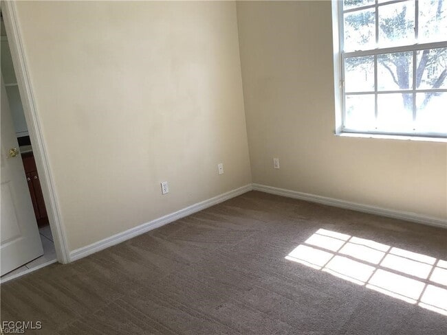 Building Photo - 8523 Athena Ct