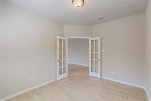 Building Photo - 949 Billups Dr