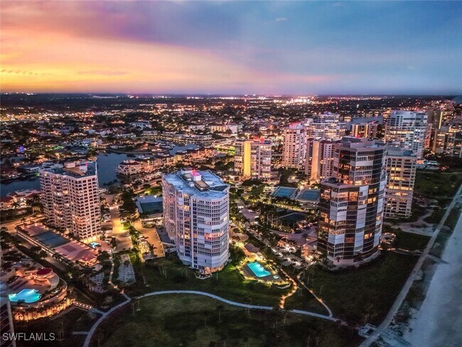 Building Photo - 4401 Gulf Shore Blvd N