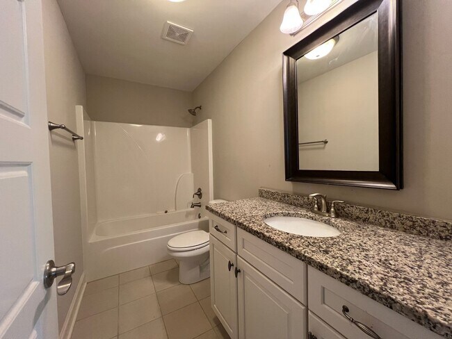 Building Photo - Pike Road Rental!!