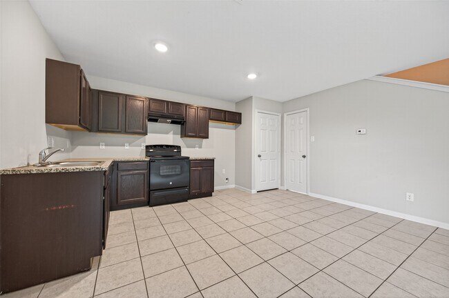 Building Photo - 14774 Bowie Ln