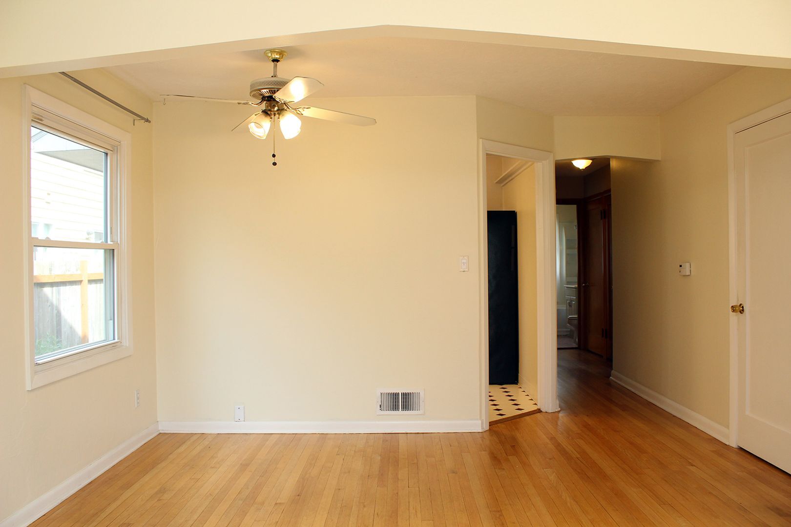 Building Photo - 20-26 NE 56th Ave