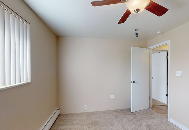 Building Photo - 2 bedroom in Lakewood CO 80214