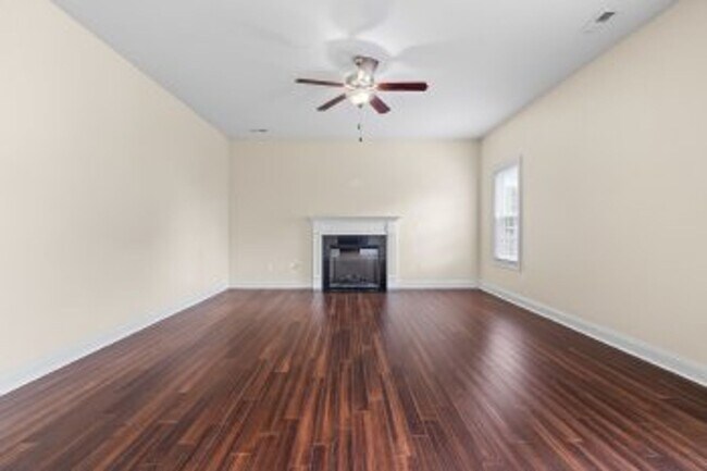 Building Photo - Welcome to Sterling Farms