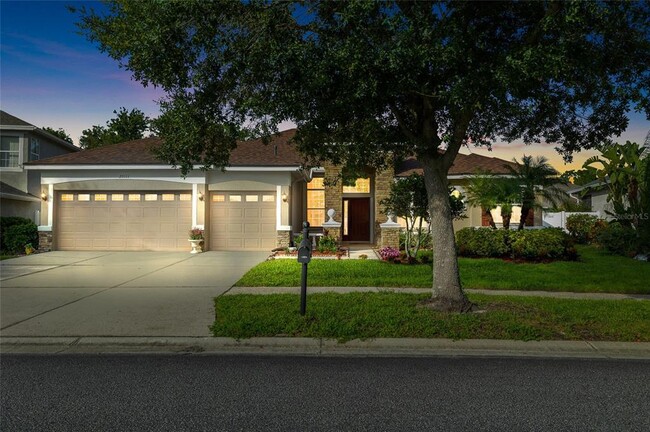 Primary Photo - 20111 Tamiami Ave