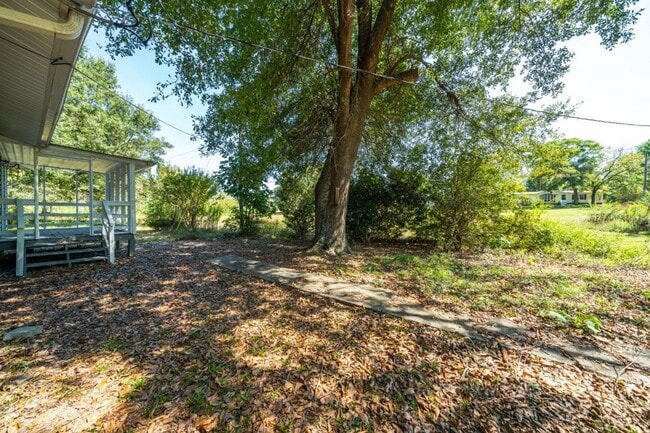 Building Photo - Hidden Gem in McCalla – Private 2BR Retreat on a Large Secluded Lot!