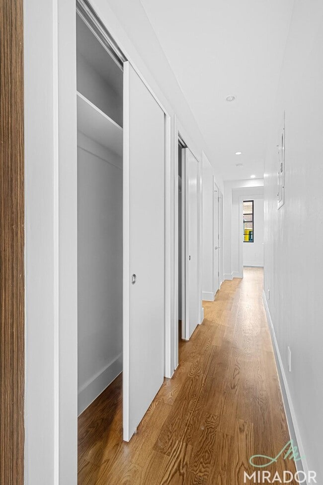 Building Photo - 1 bedroom in New York NY 10009