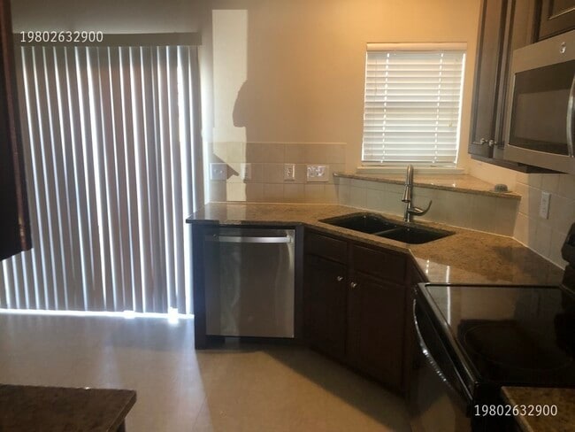 Building Photo - 10334 Stineway Ct